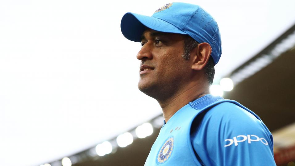 MS Dhoni and Ravi Jadeja